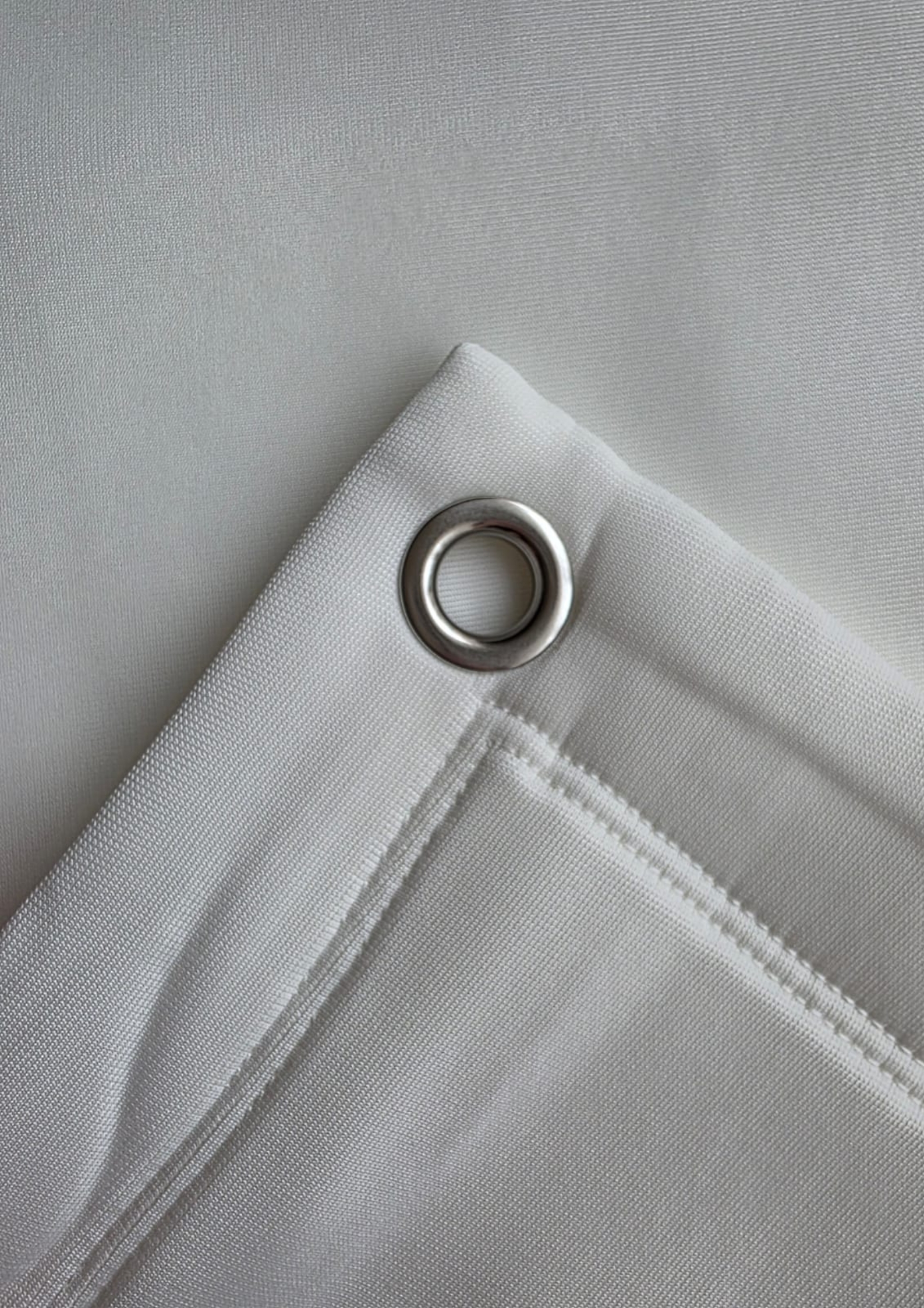 Triple Layer 4K Impact Screen 2.5m x 3.5m